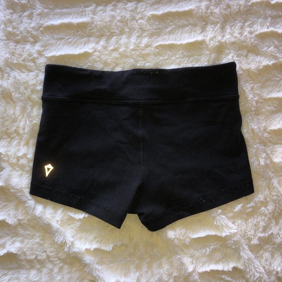 Ivivva black rhythmic shorts - Picture 1 of 7